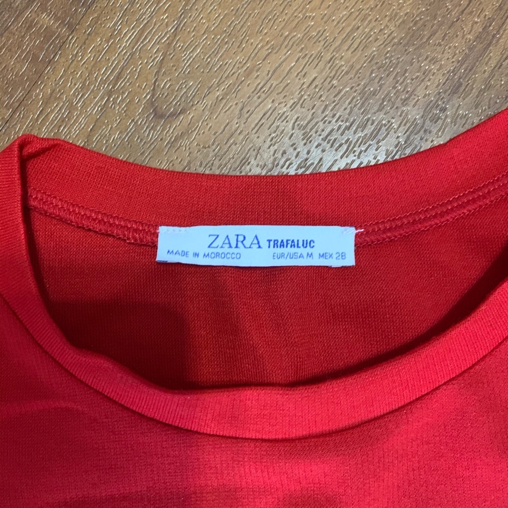 Zara - Picture 2 of 2